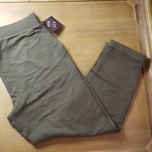 Ava & Viv Olive Green Plus Joggers 1X NWT